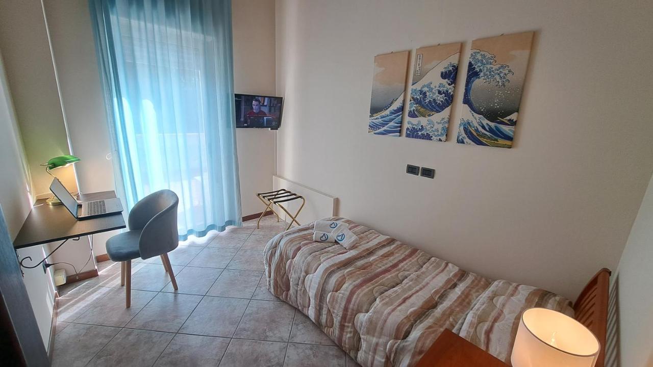 Hotel Azzurro L'Aquila Ngoại thất bức ảnh